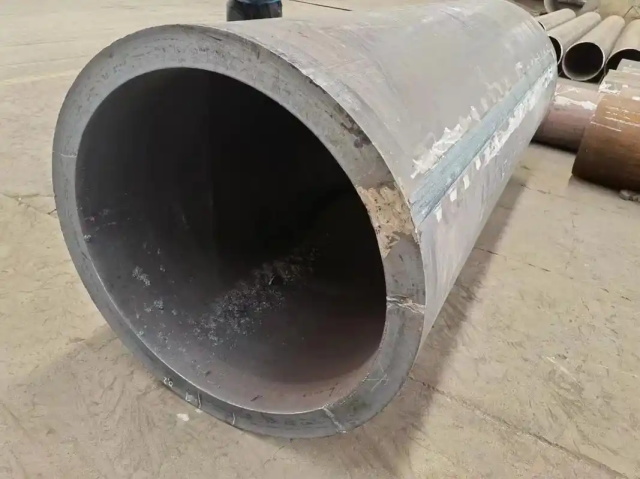 鲁山30CrMo大口径无缝钢管